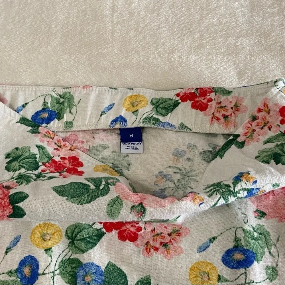 OLD NAVY / Floral Linen Blend Mini Skirt Size M
